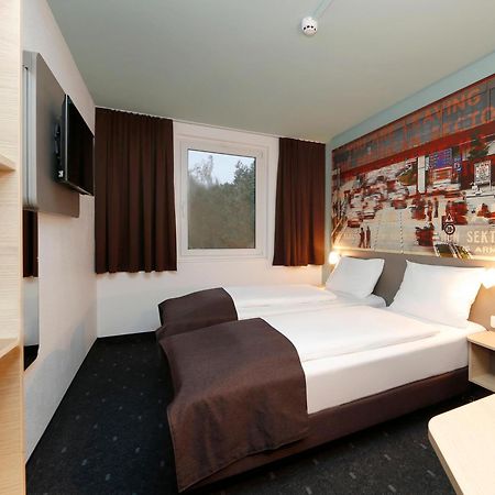 B&B Hotel Berlin-Dreilinden Kleinmachnow Eksteriør billede