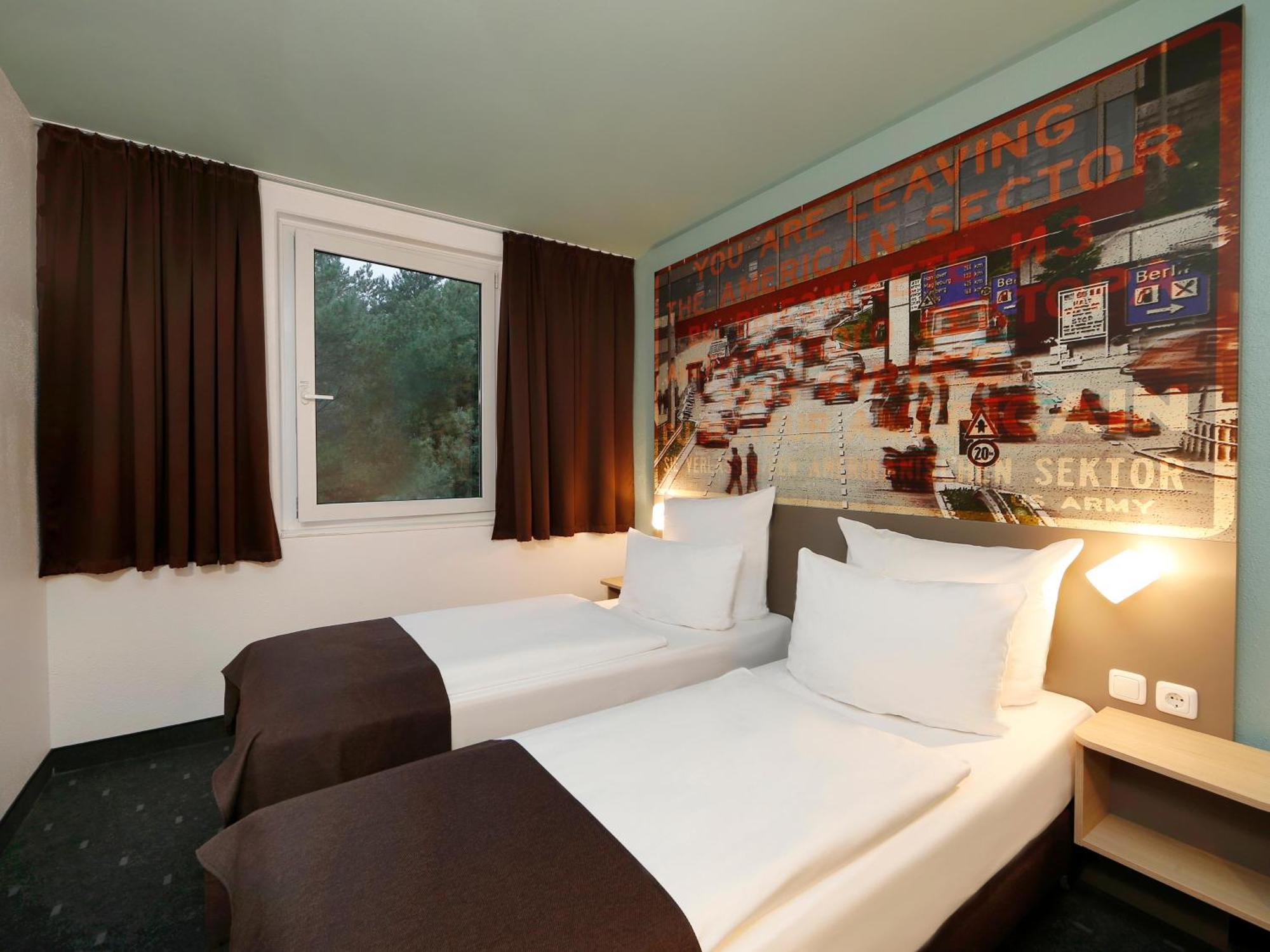 B&B Hotel Berlin-Dreilinden Kleinmachnow Eksteriør billede