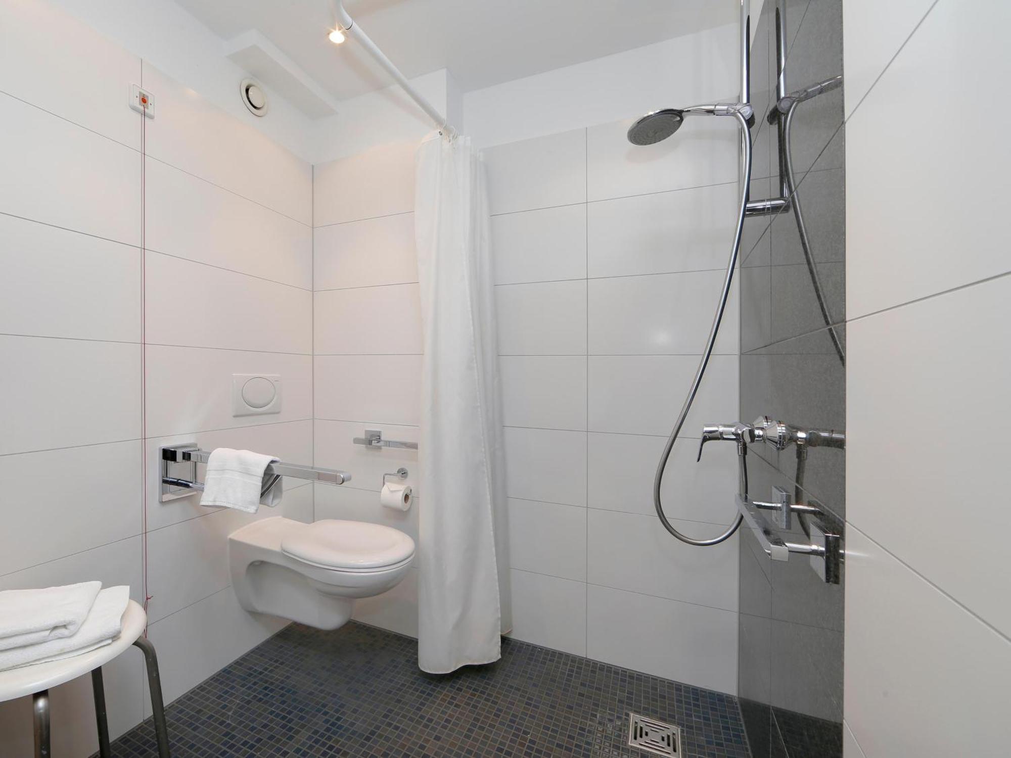 B&B Hotel Berlin-Dreilinden Kleinmachnow Eksteriør billede