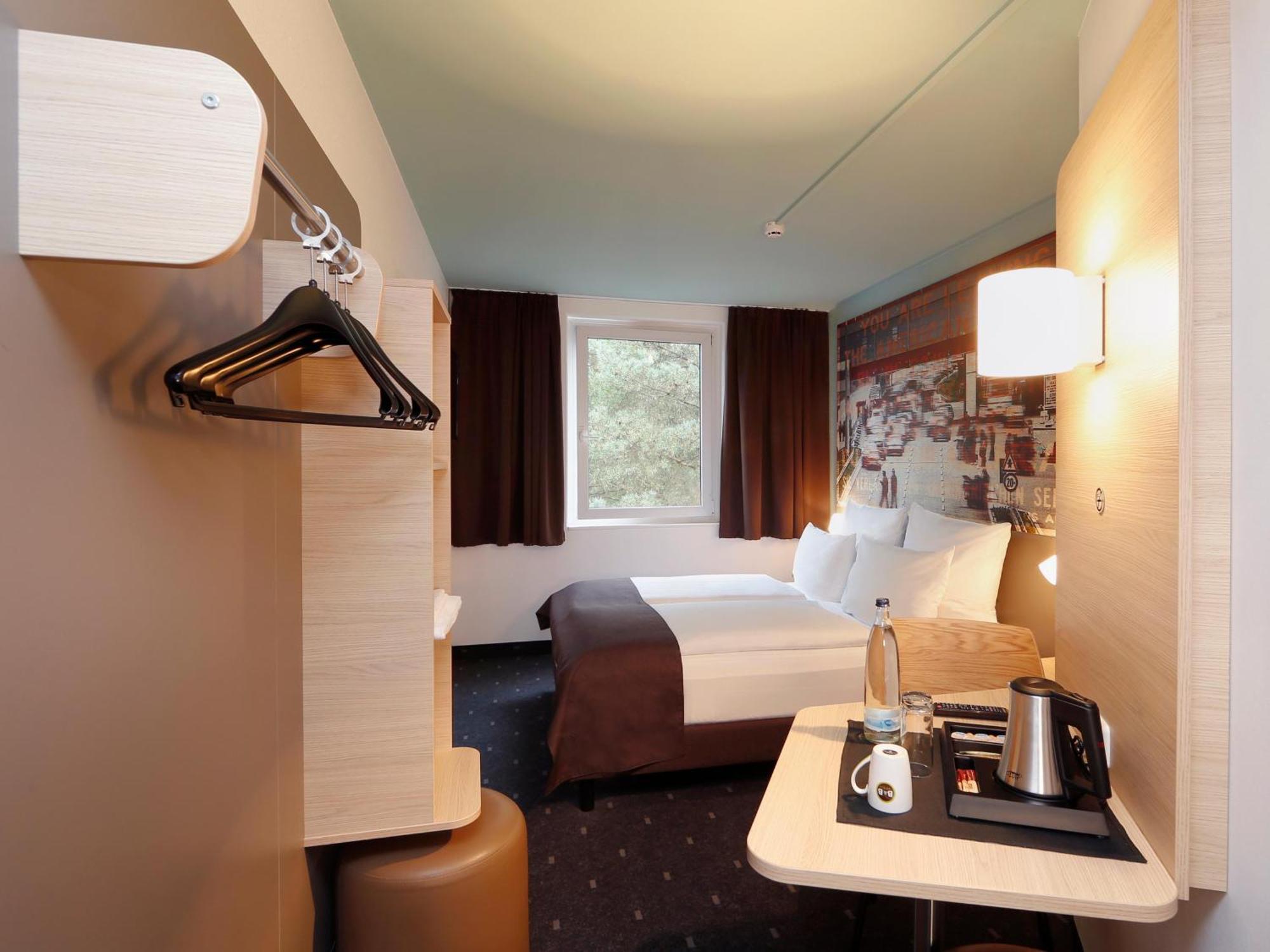 B&B Hotel Berlin-Dreilinden Kleinmachnow Eksteriør billede