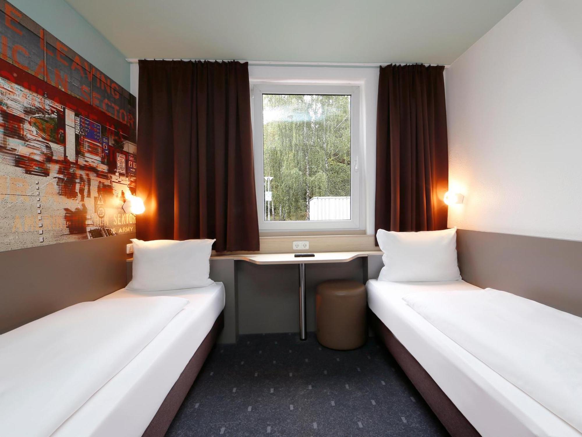B&B Hotel Berlin-Dreilinden Kleinmachnow Eksteriør billede