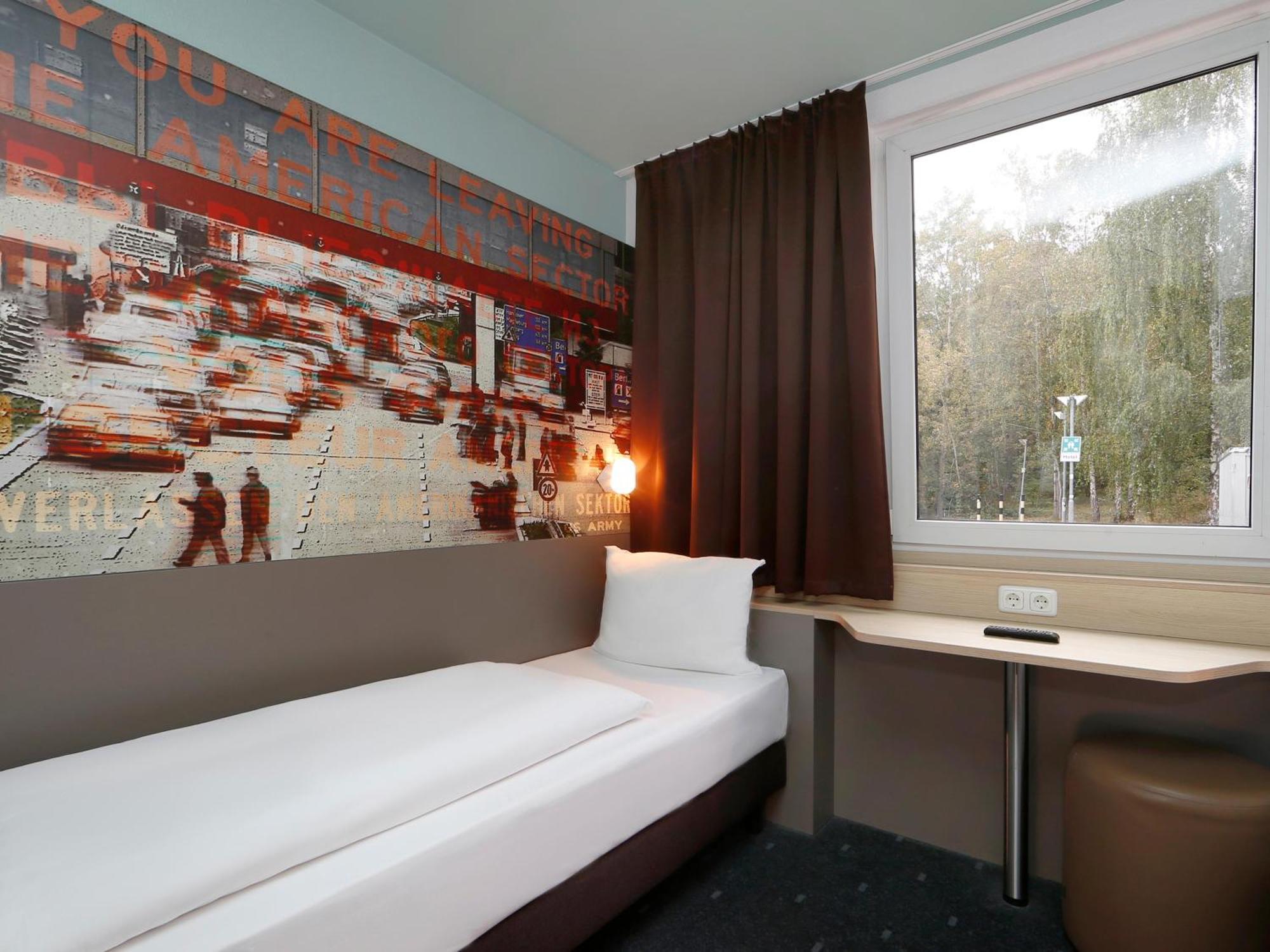 B&B Hotel Berlin-Dreilinden Kleinmachnow Eksteriør billede