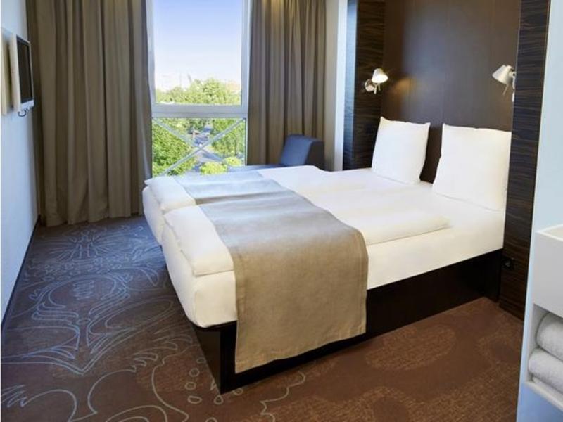 B&B Hotel Berlin-Dreilinden Kleinmachnow Eksteriør billede